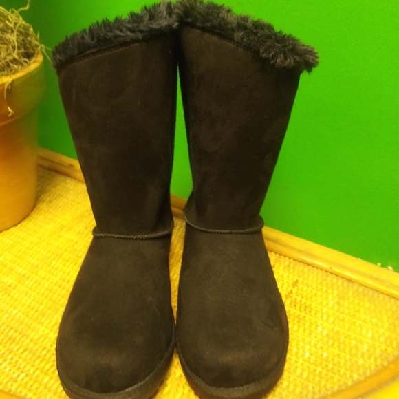 June Bug - Picture 2 of 2